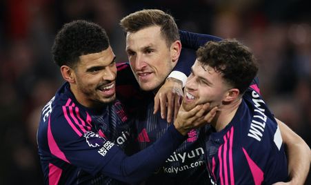 间发生在半 间发生在半